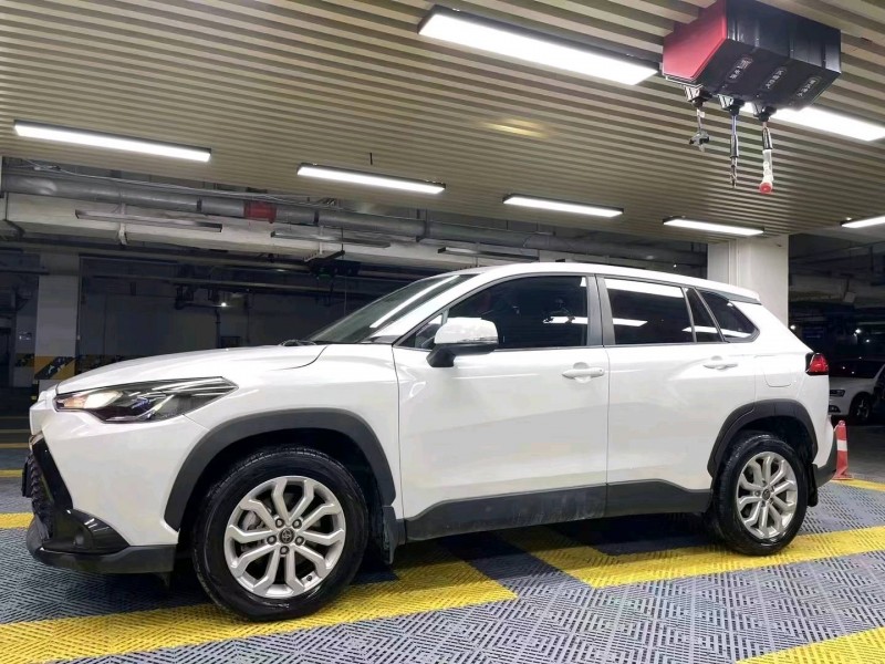 成都22年丰田锋兰达2