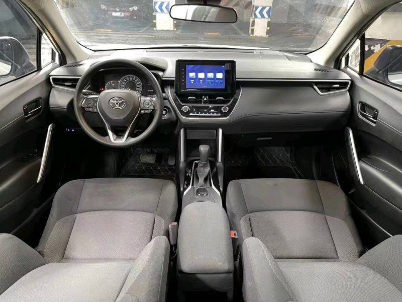 成都22年丰田锋兰达9