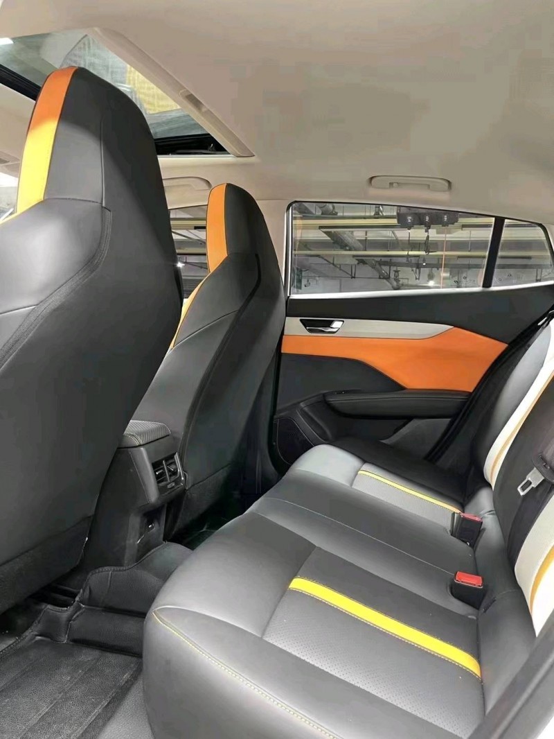 成都22年东风奕炫7