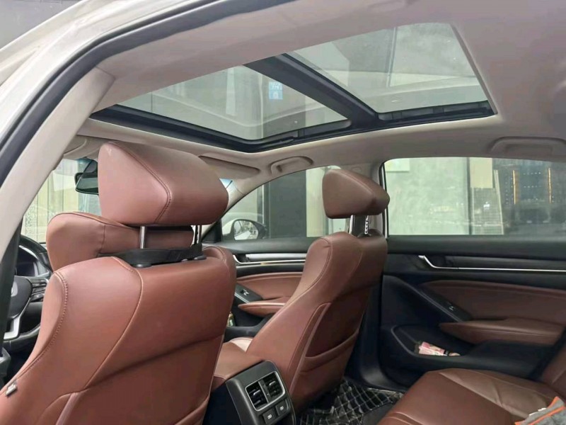 重庆19年本田英诗派3