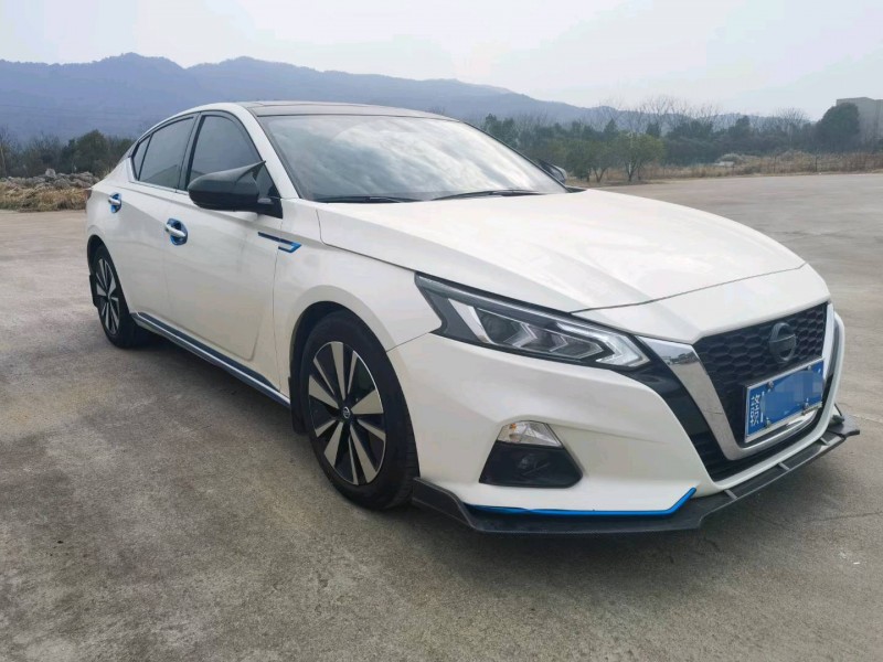 九江21年日產天籟8