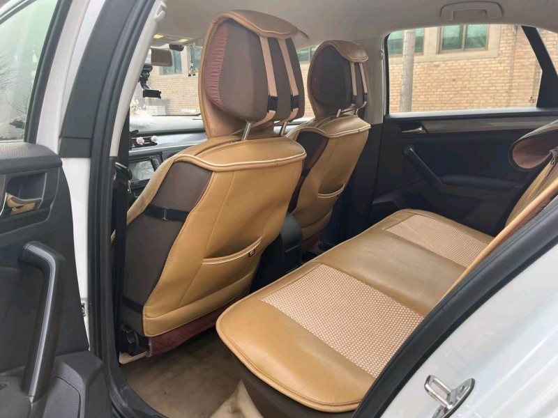 保定17年大众宝来7