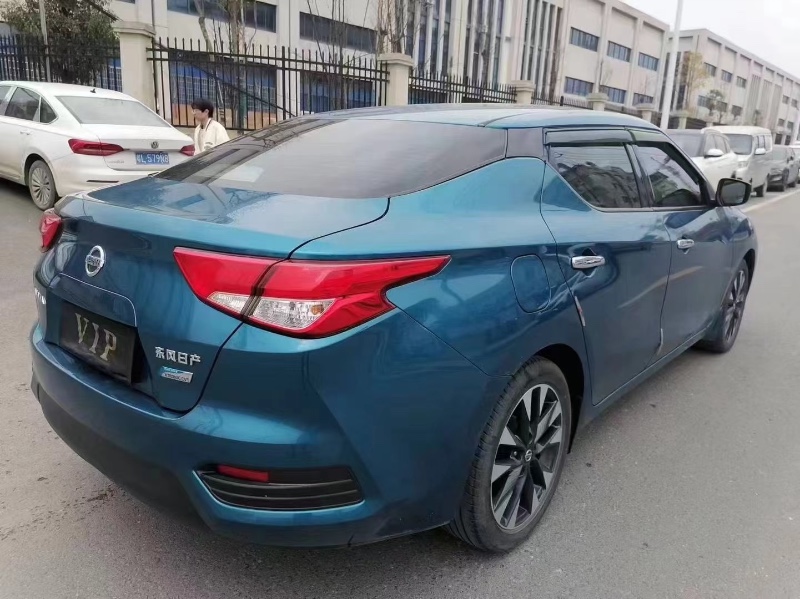 佛山20年日产蓝鸟9