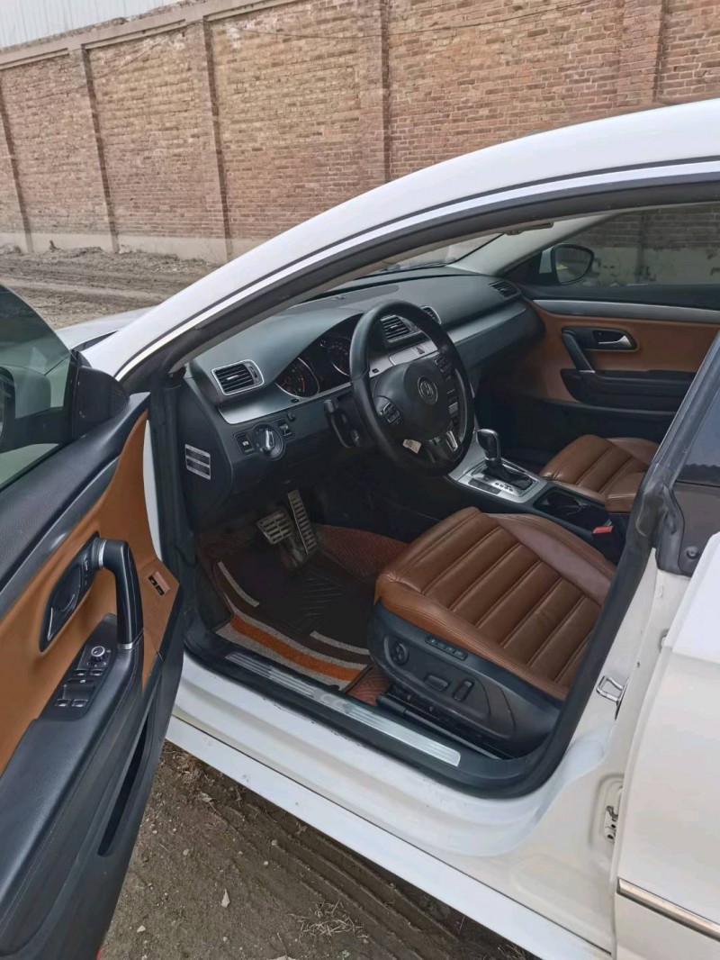 保定11年大众CC8