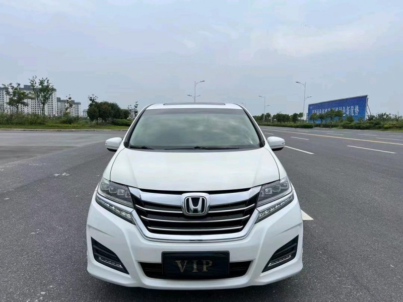 盐城17年本田艾力绅1