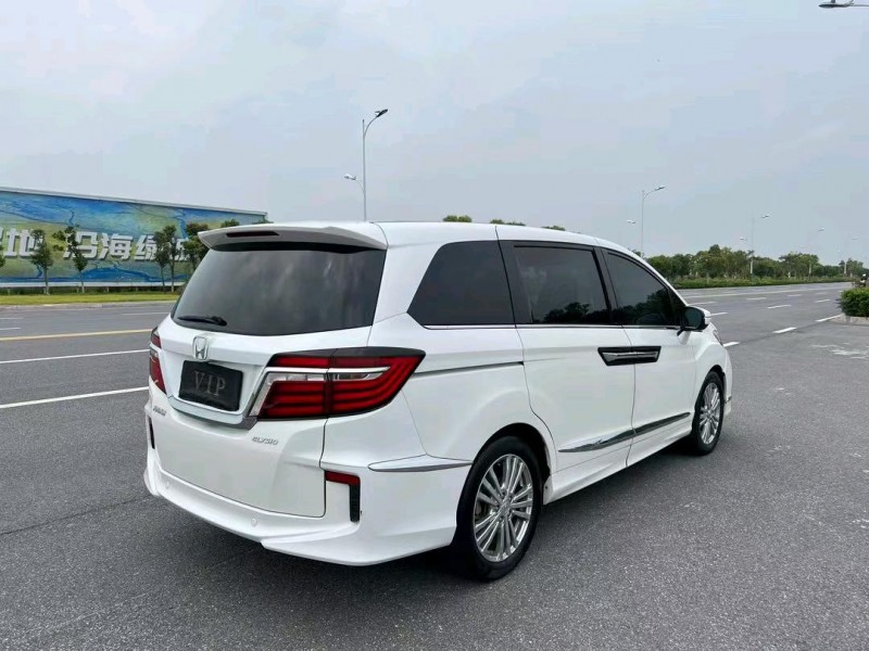 盐城17年本田艾力绅8