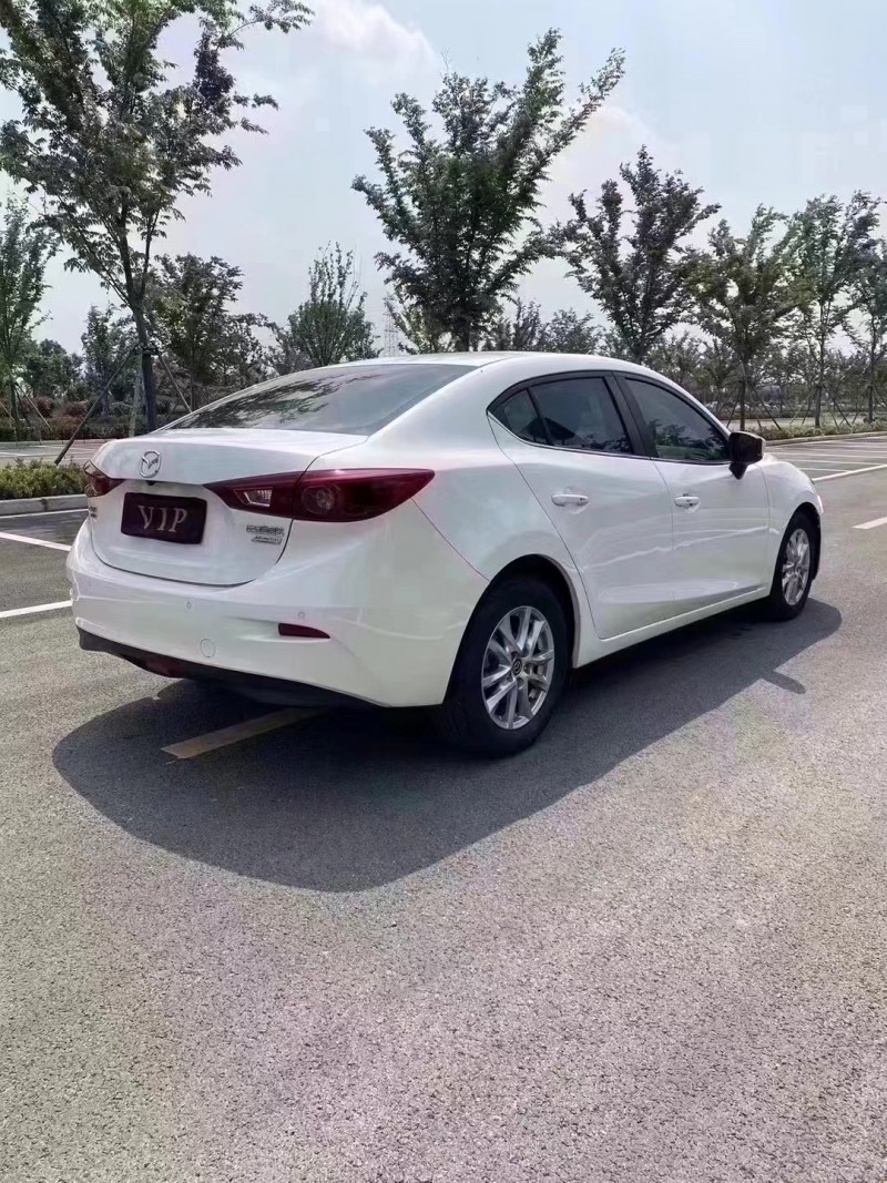 徐州20年马自达昂克赛拉8