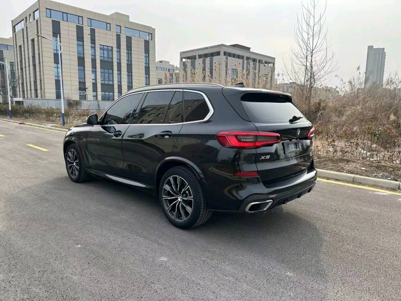 徐州20年宝马X57