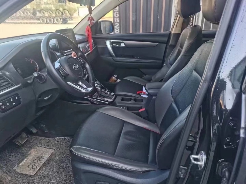 枣庄19年起亚智跑2