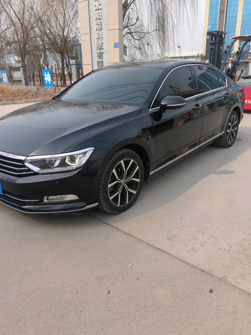 保定19年大众迈腾2