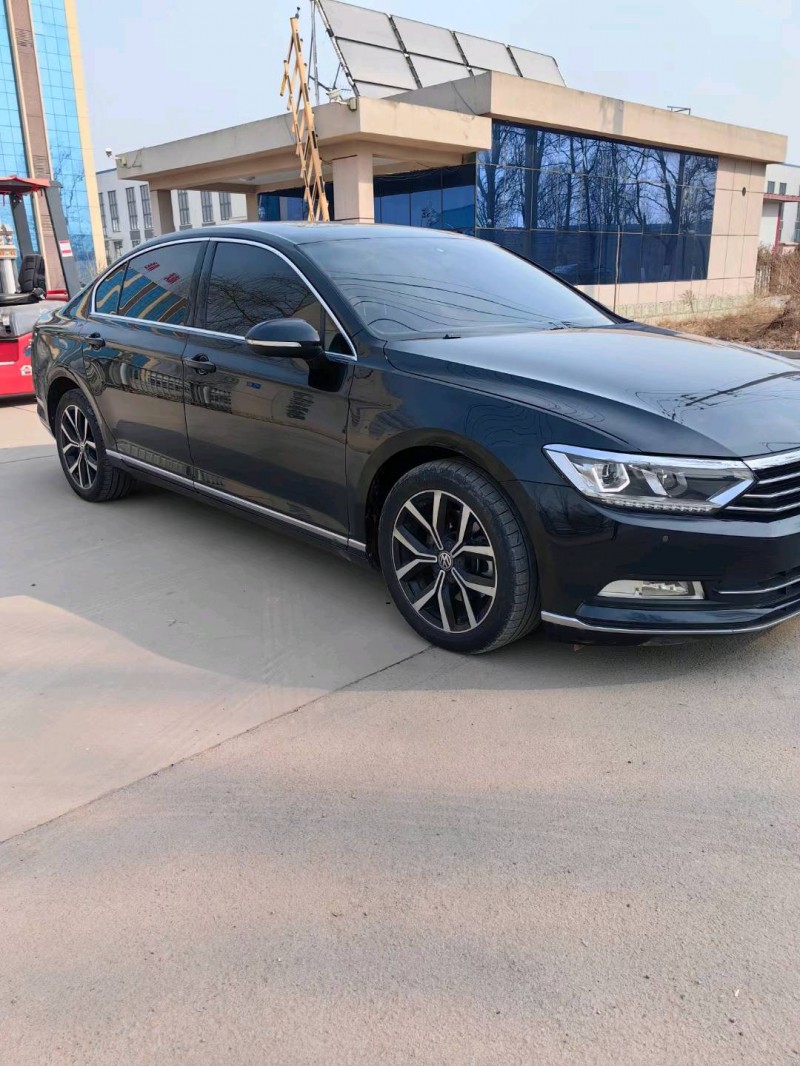 保定19年大众迈腾3