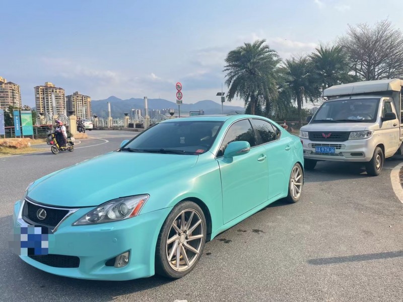 广州09年雷克萨斯IS2
