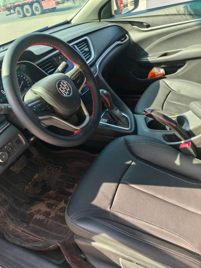 保定20年别克英朗4