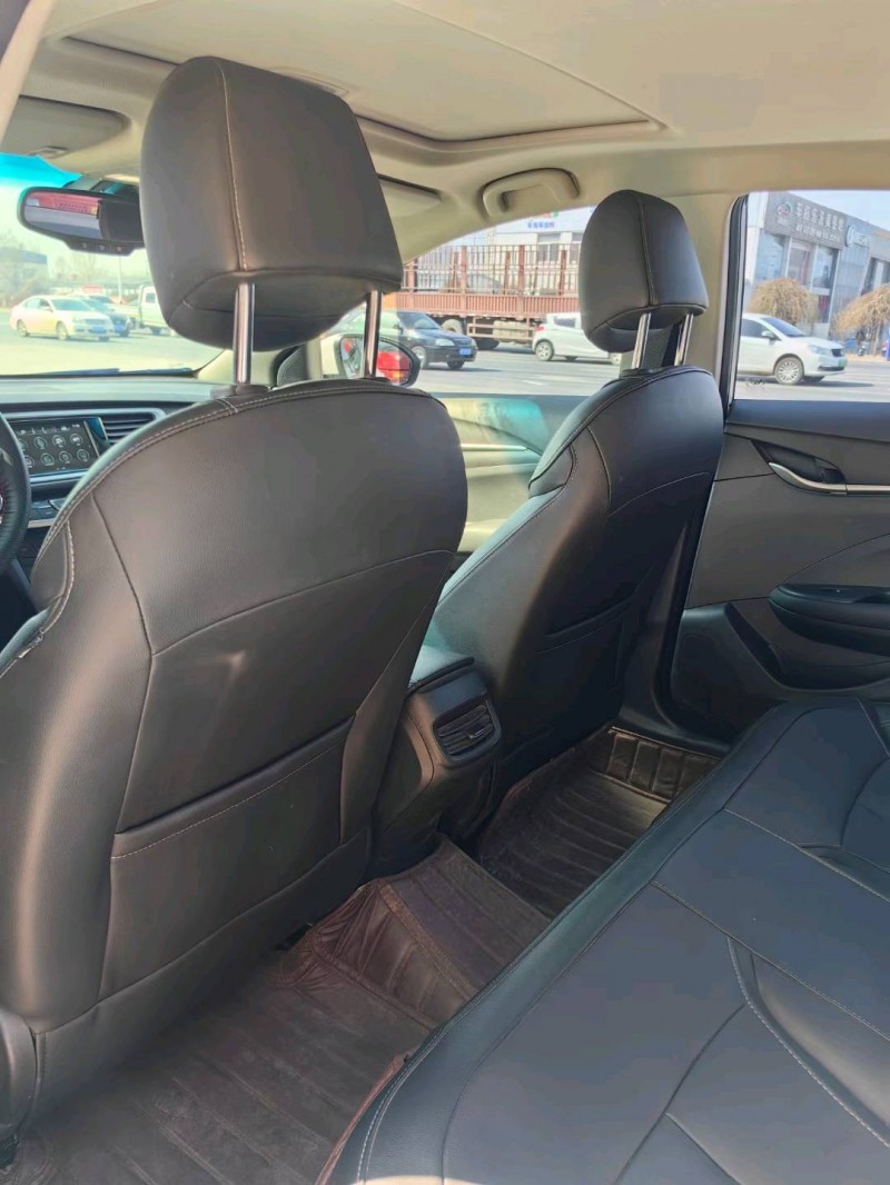 保定20年别克英朗6