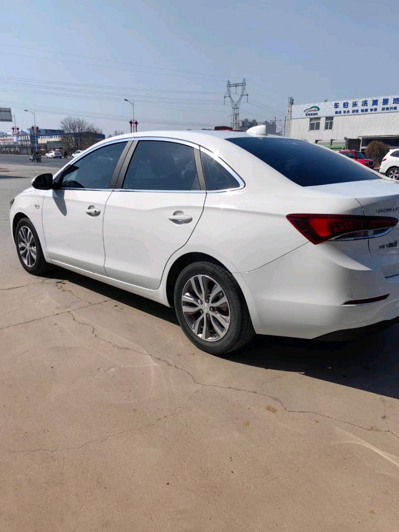 保定20年别克英朗8