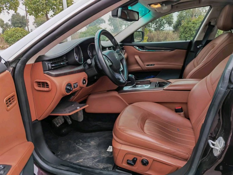 蚌埠15年玛莎拉蒂总裁4