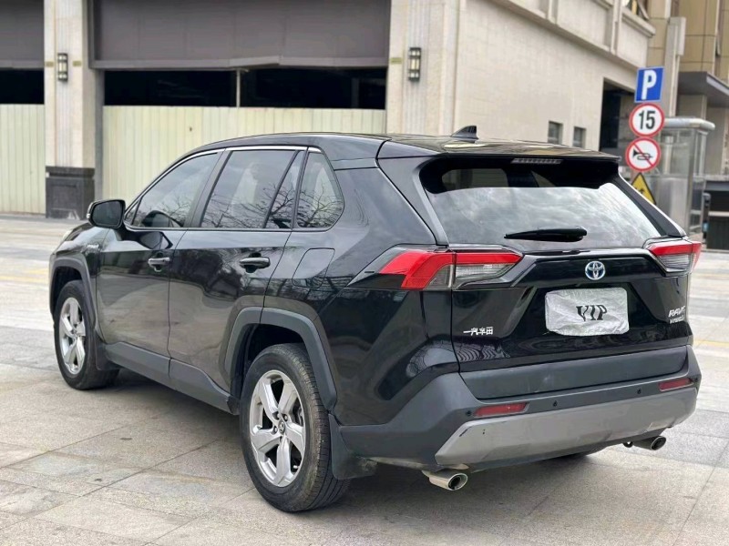 珠海20年丰田RAV4荣放6