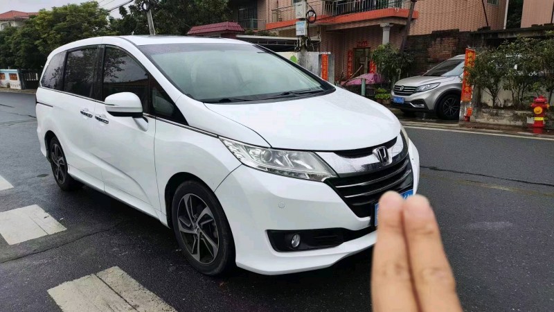 珠海17年本田奥德赛2