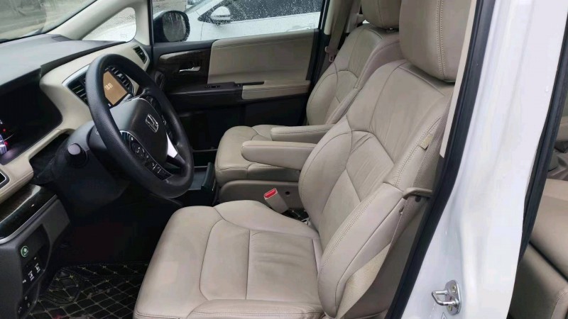 珠海17年本田奥德赛8