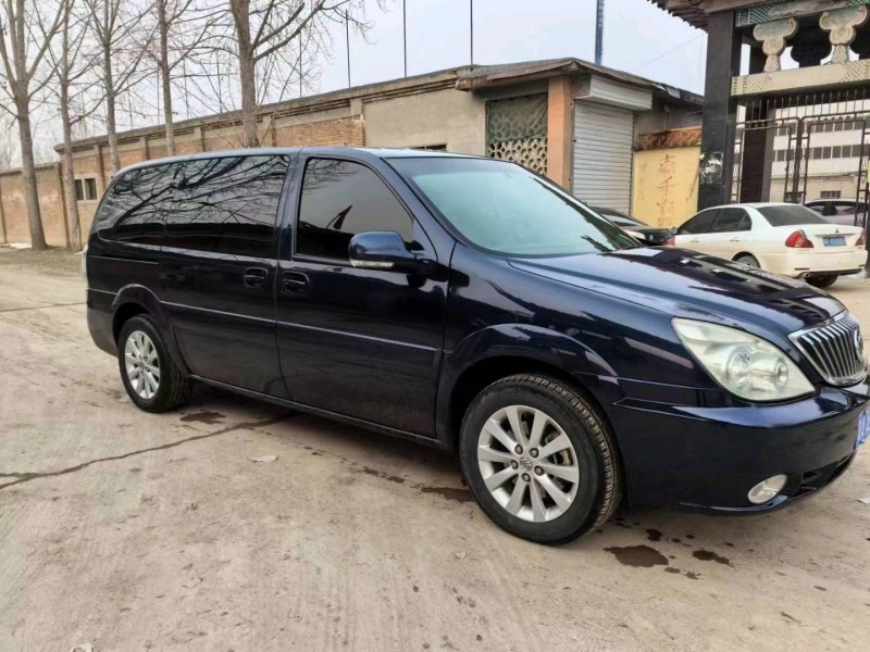 保定15年别克GL83