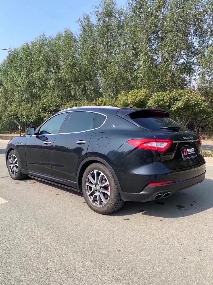 枣庄18年玛莎拉蒂Levante7