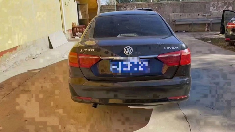 保定17年大众朗逸5