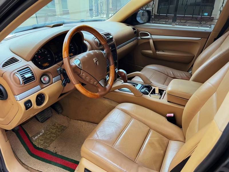 潍坊08年保时捷卡宴5