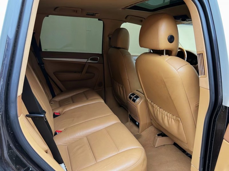 潍坊08年保时捷卡宴7