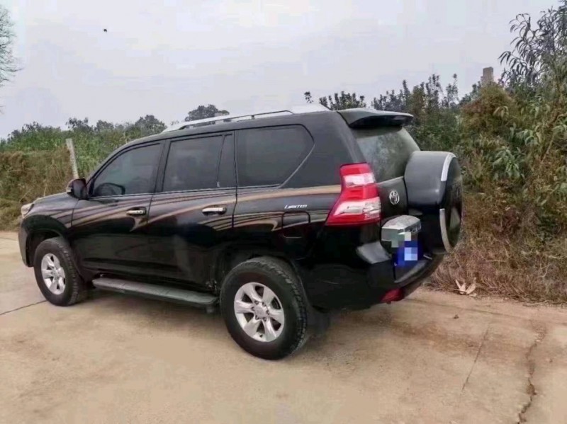 保定15年丰田普拉多7