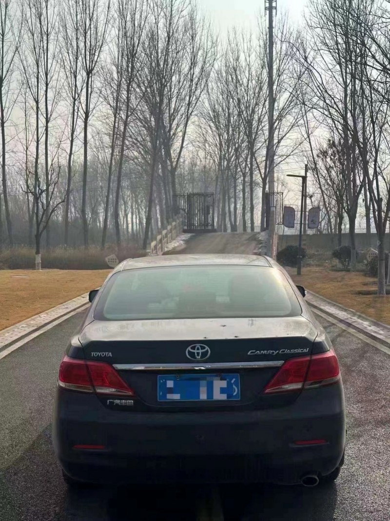 济南15年丰田凯美瑞9