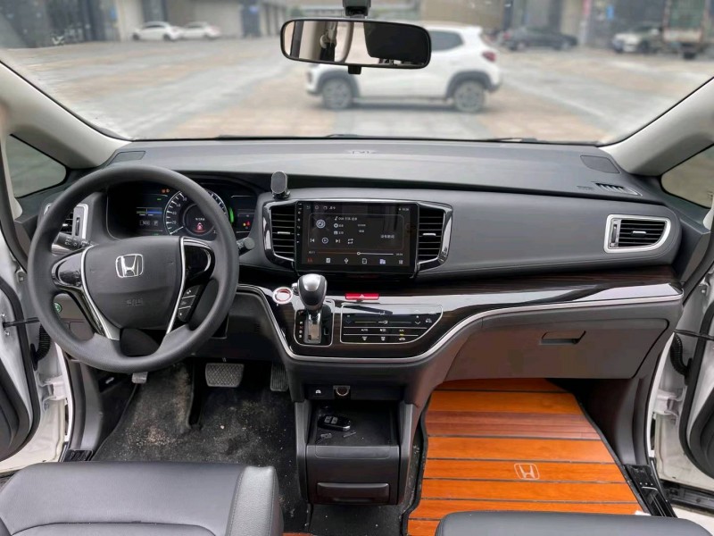 广州21年本田奥德赛6