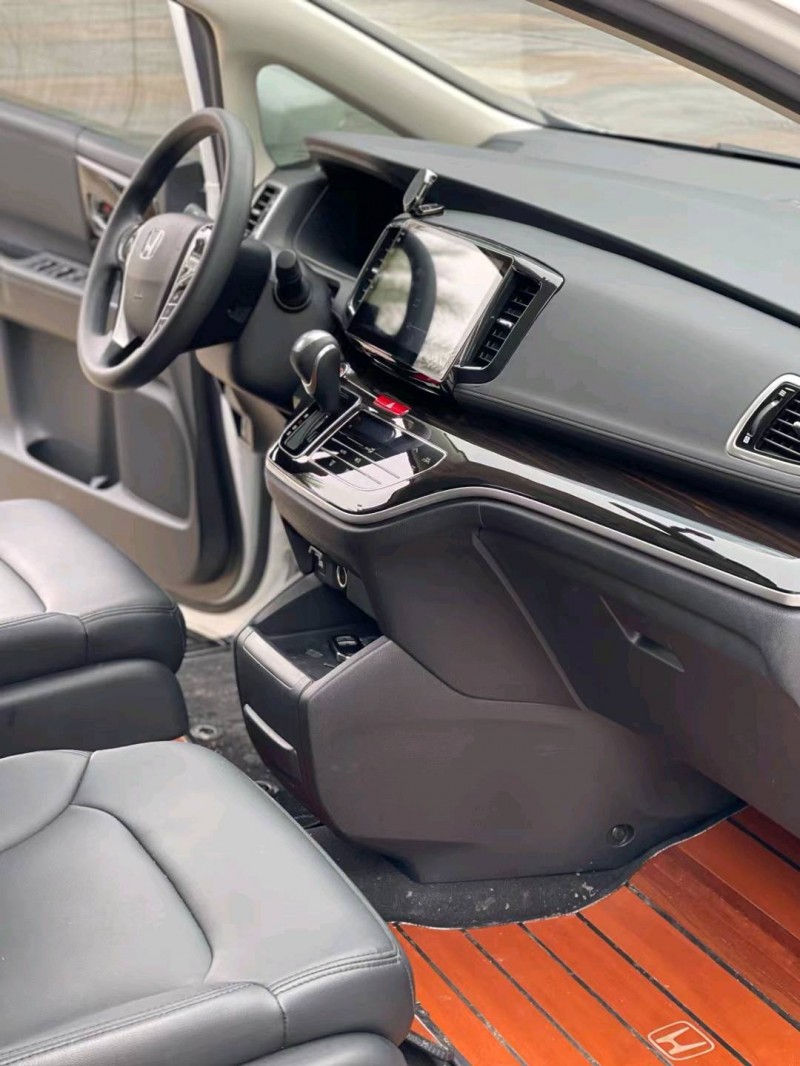 广州21年本田奥德赛7