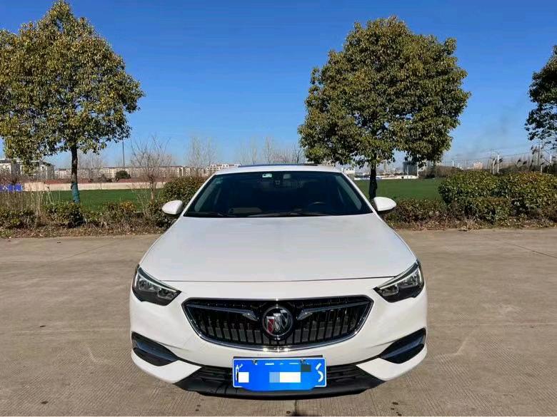 盐城19年别克君威1