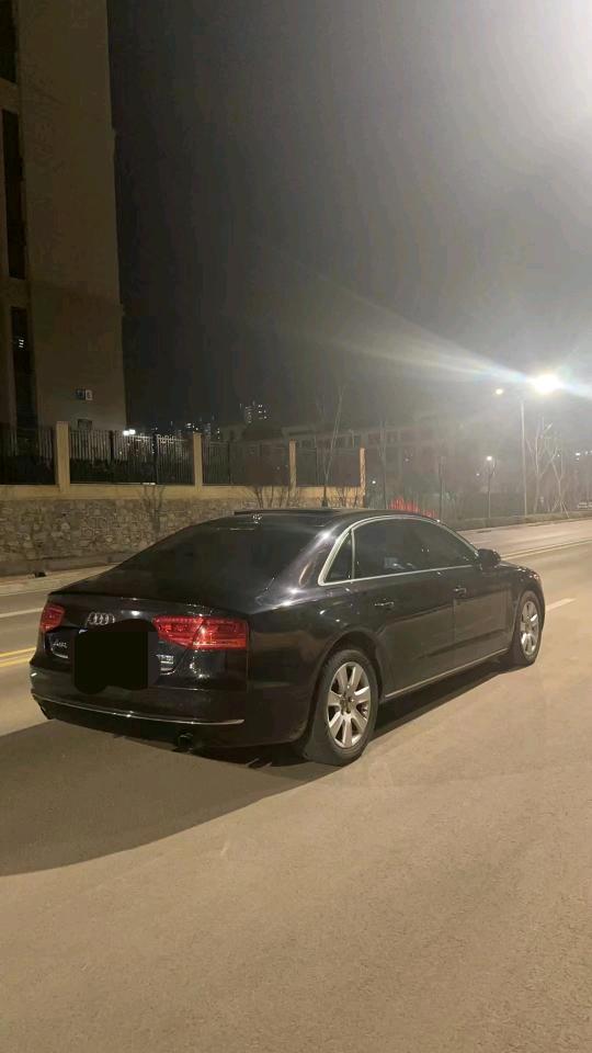 枣庄14年奥迪A8L5