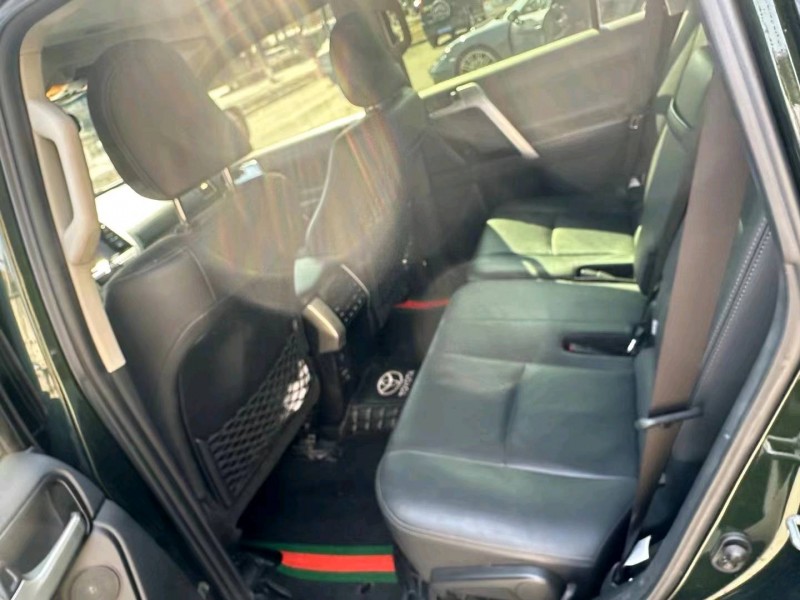 邯郸19年丰田普拉多9