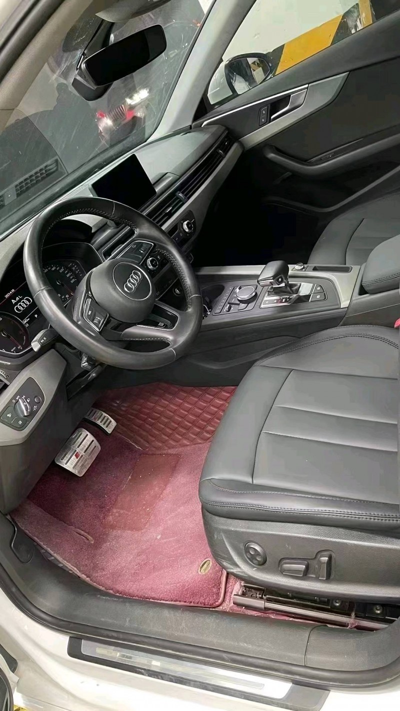 成都18年奥迪A4L5