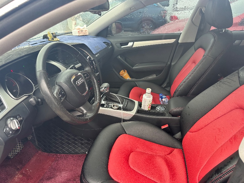 成都11年奥迪A55