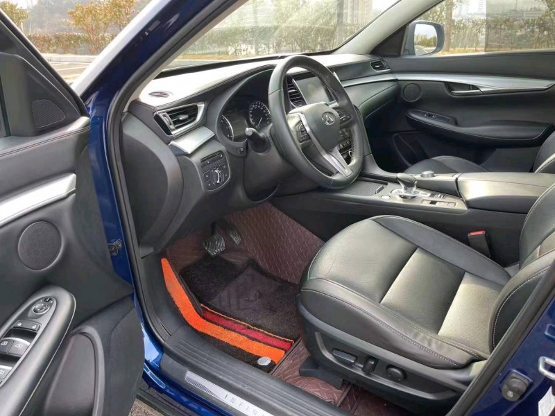宜昌20年英菲尼迪QX503