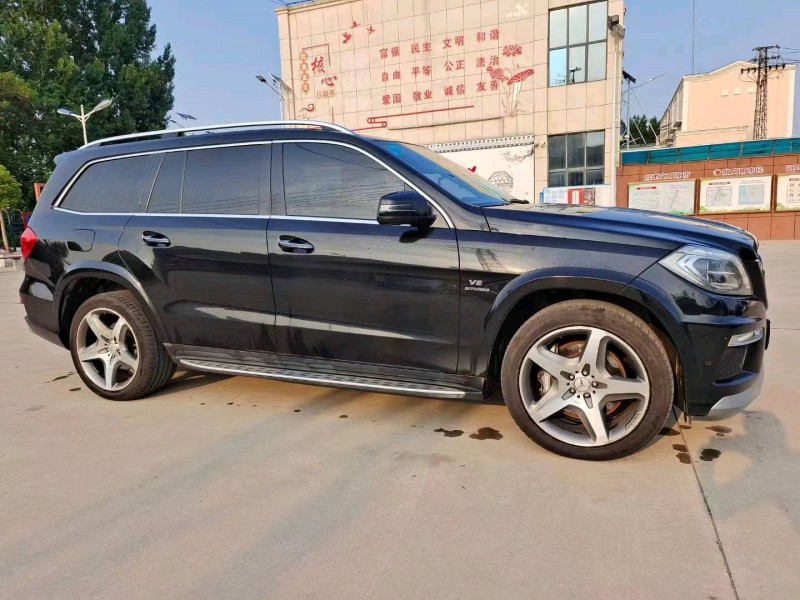 宜昌14年奔馳AMG6