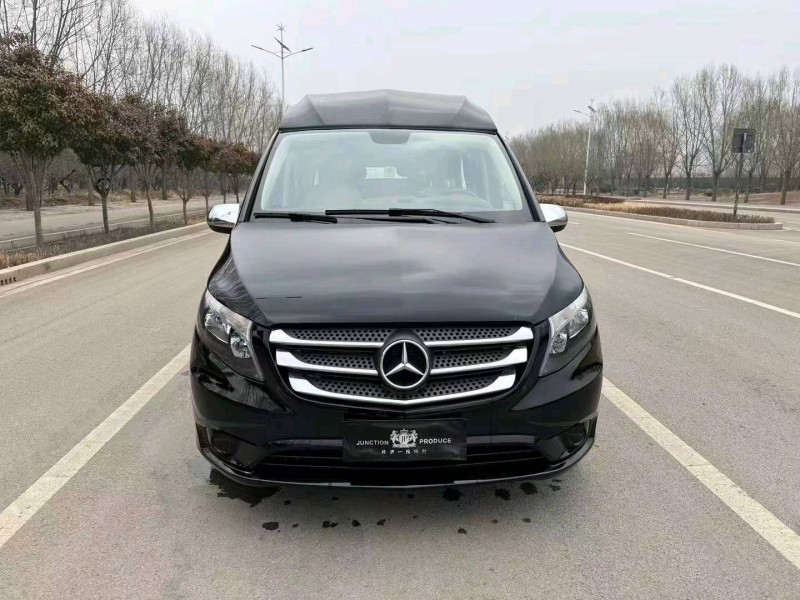 东营18年奔驰威霆1