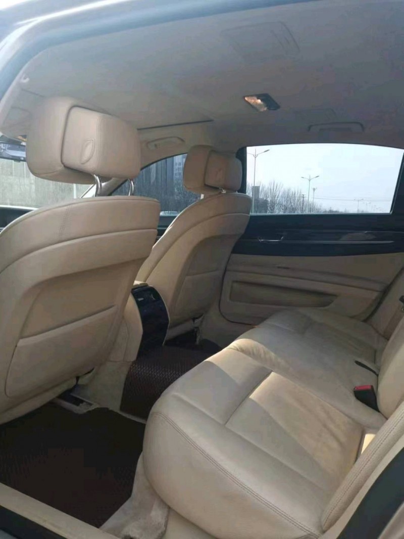 邯郸11年宝马7系4