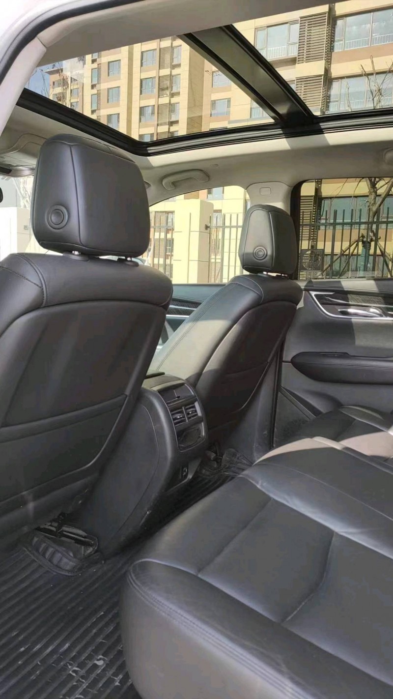 邯郸17年凯迪拉克XT55