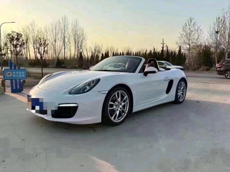 枣庄16年保时捷Boxster5