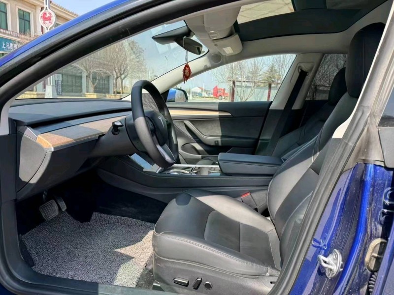 淄博22年特斯拉MODEL 35