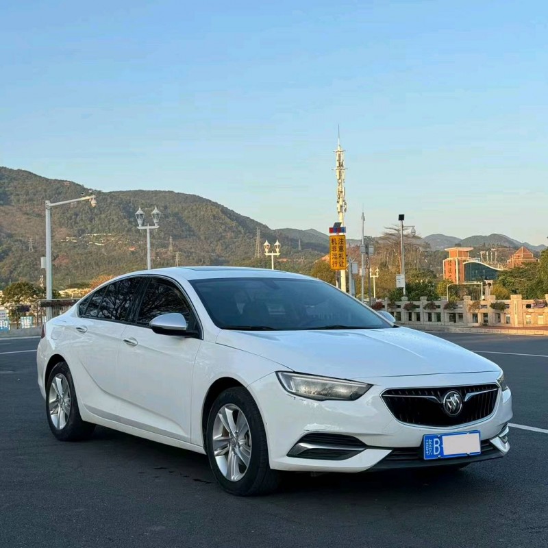 珠海20年别克君威3