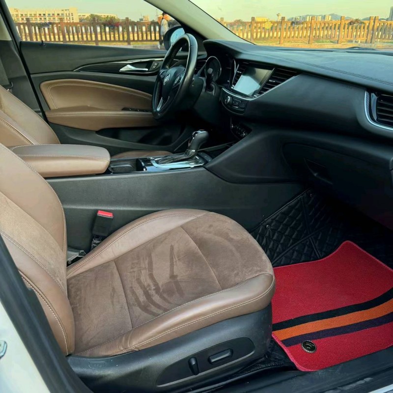 珠海20年别克君威7