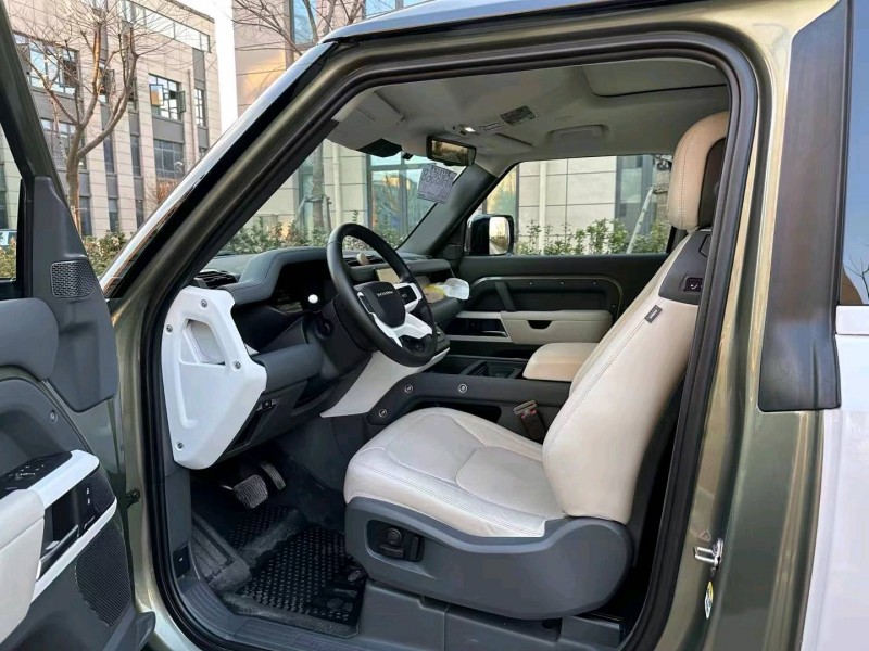 徐州23年路虎卫士6