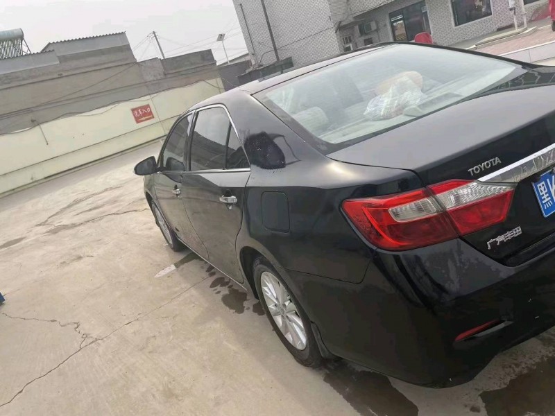 保定13年丰田凯美瑞3