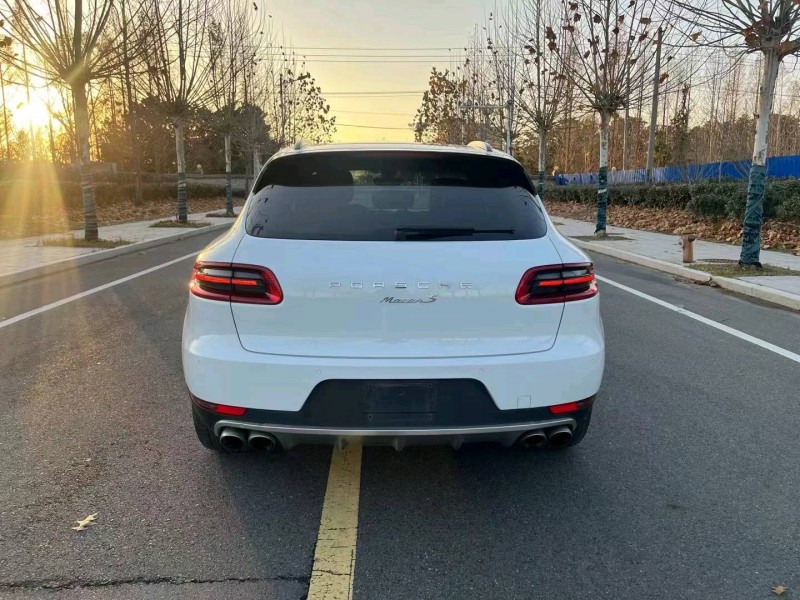 徐州16年保时捷Macan9