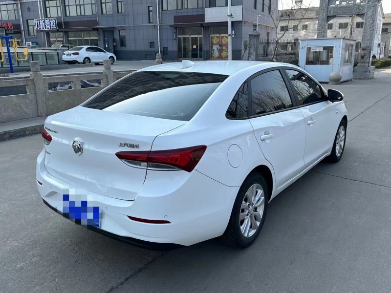 济宁20年别克英朗8